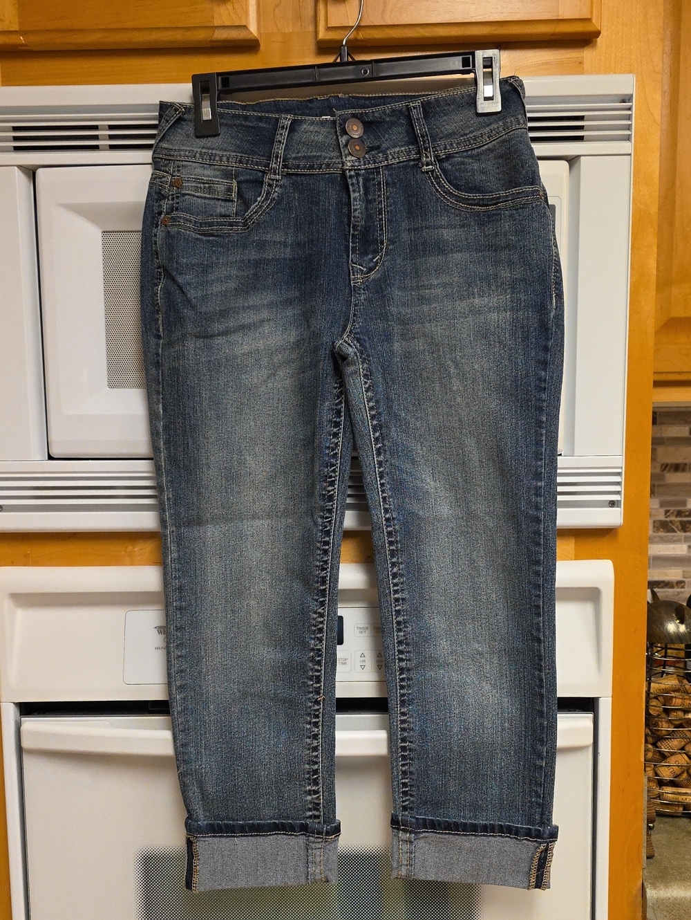 Wallflower Mid-Dark Blue Cropped Jeans with Cuffed Hem, Jr 7
